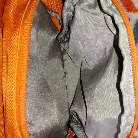 The outdoor waist pack fanny pack - Picture 5 of 7